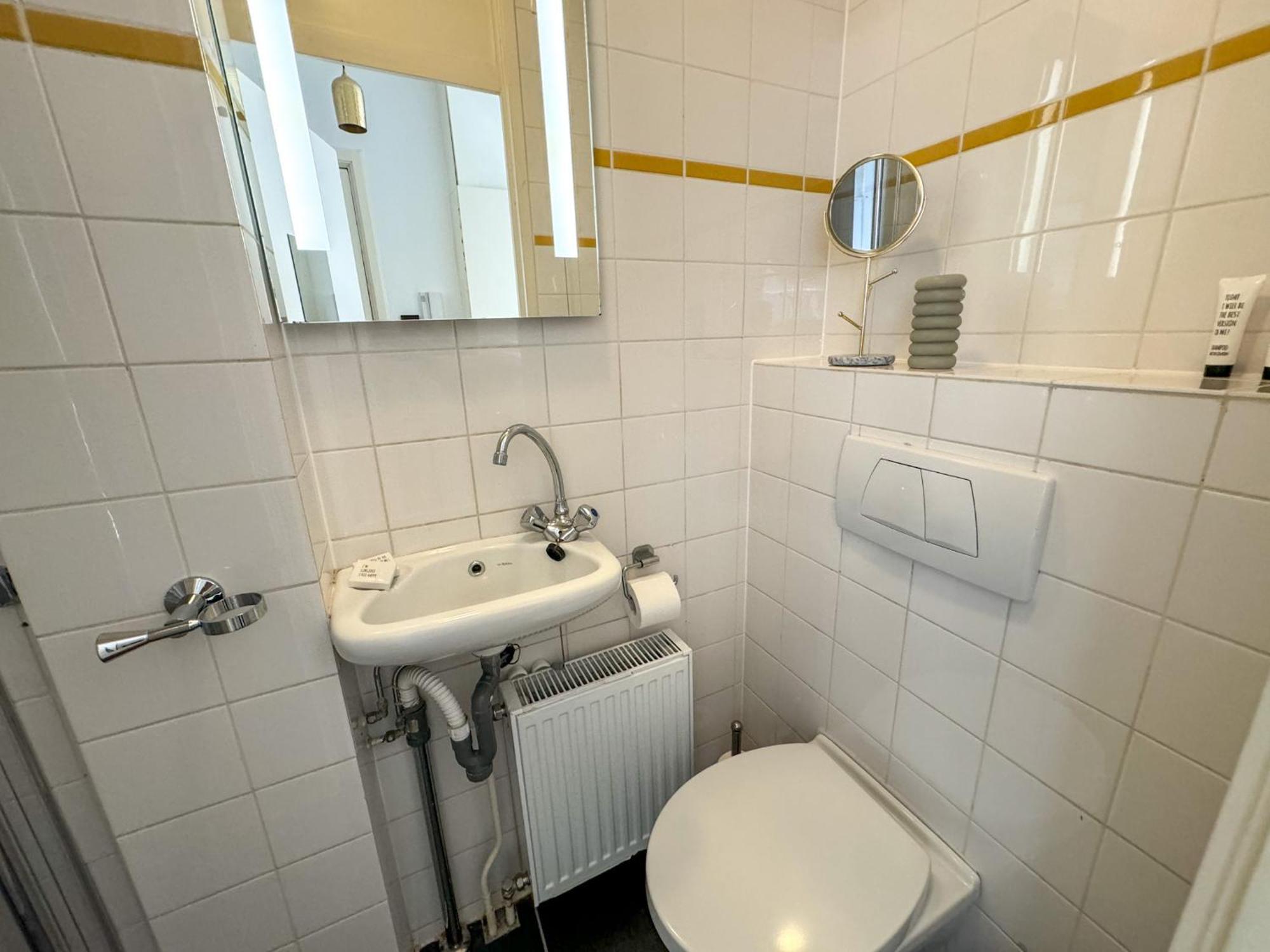 Yourbnb Suites Haarlemmerstraat Amsterdam Zewnętrze zdjęcie